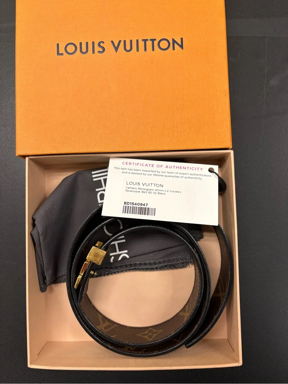 LOUIS VUITTON Calfskin Monogram 40mm LV Initiales Reversible Belt 80 32 Black